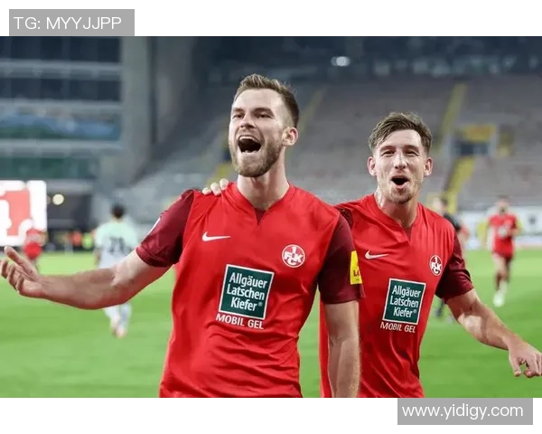 曼城与沙尔克04激战在即CCTV全程直播精彩赛事不容错过